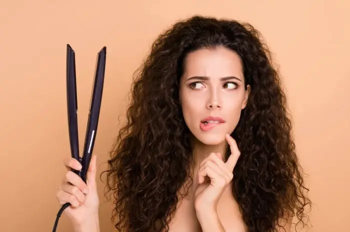 How to Avoid Damaging Your Hair with the Plate